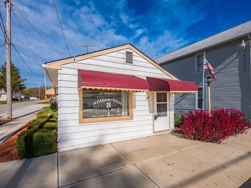 111 W Columbus St, Pleasantville, OH 43148 - photo 1