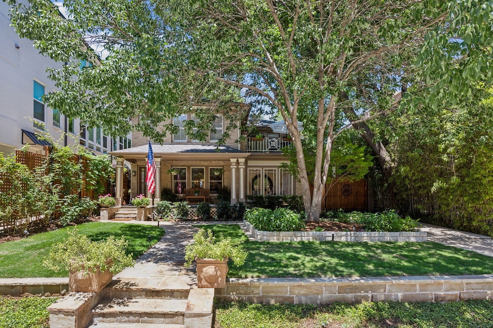 Under Contract $995,000