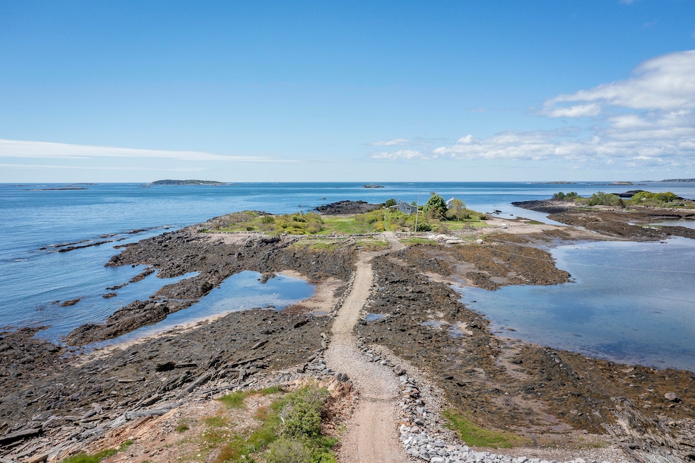 Long_Point_Island_084_SS_Causeway