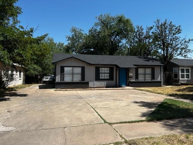 4306 32nd St, Lubbock, TX 79410 - photo 1