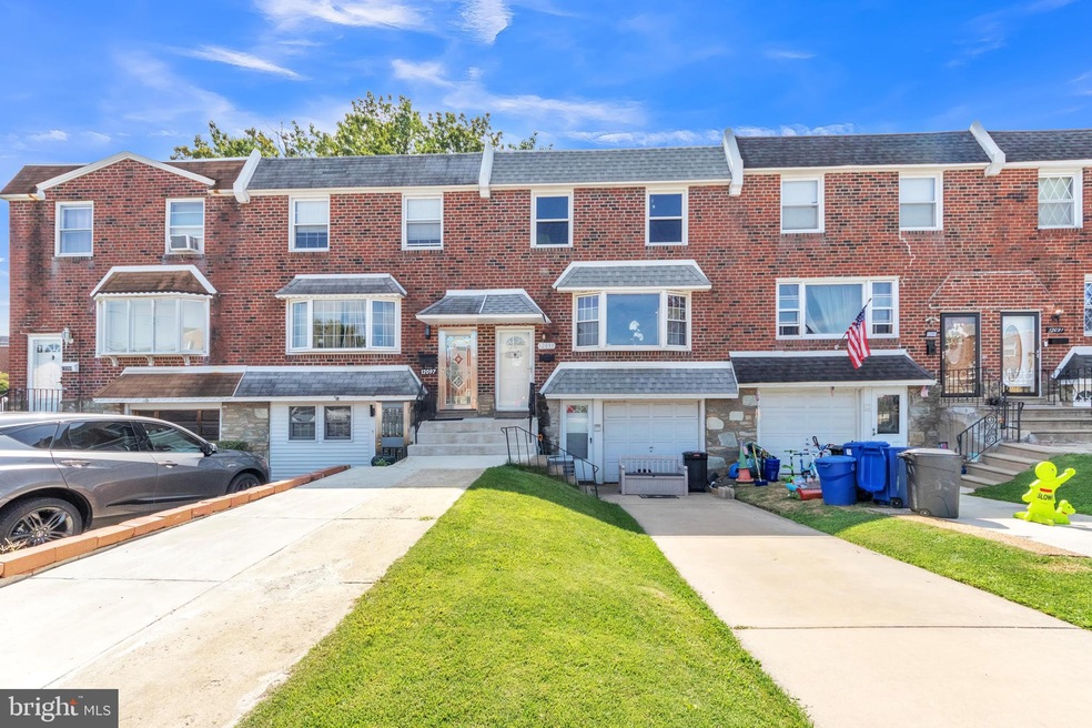 12095 Legion St, Philadelphia, PA 19154 - photo 1