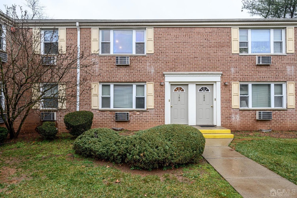 14 York Dr unit 5 B, Edison, NJ 08817 - photo 1