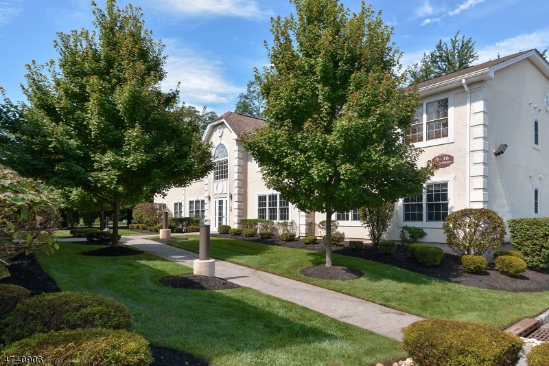 10 Cellar Ave unit 10, Clark, NJ 07066 - photo 1