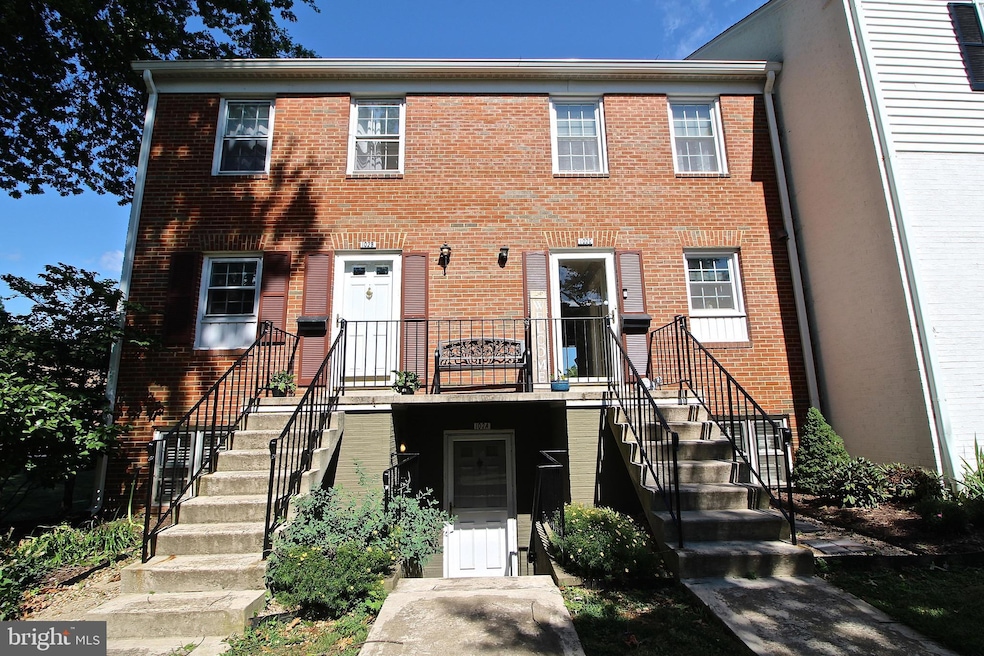 102C Leeds Ct E, Warrenton, VA 20186 - photo 1