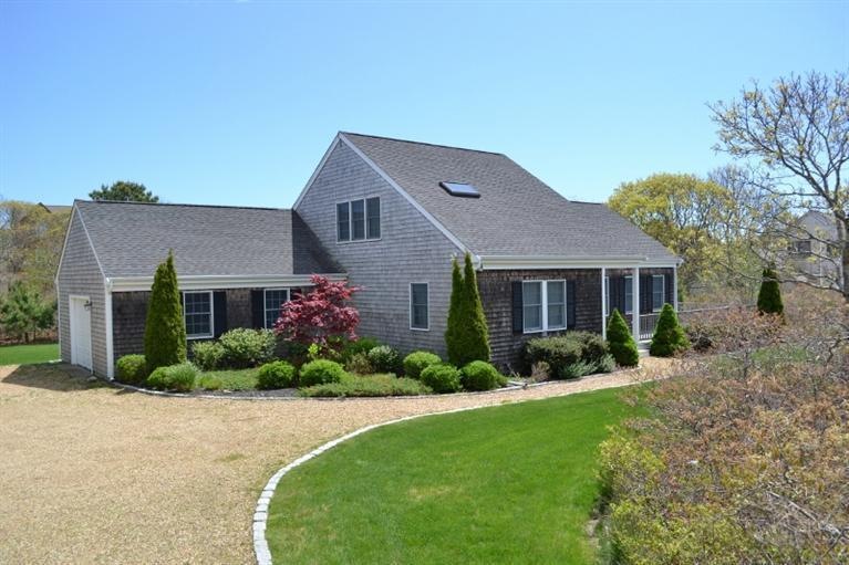 53 Dodgers Hole Rd, Edgartown, MA 02539 - photo 1
