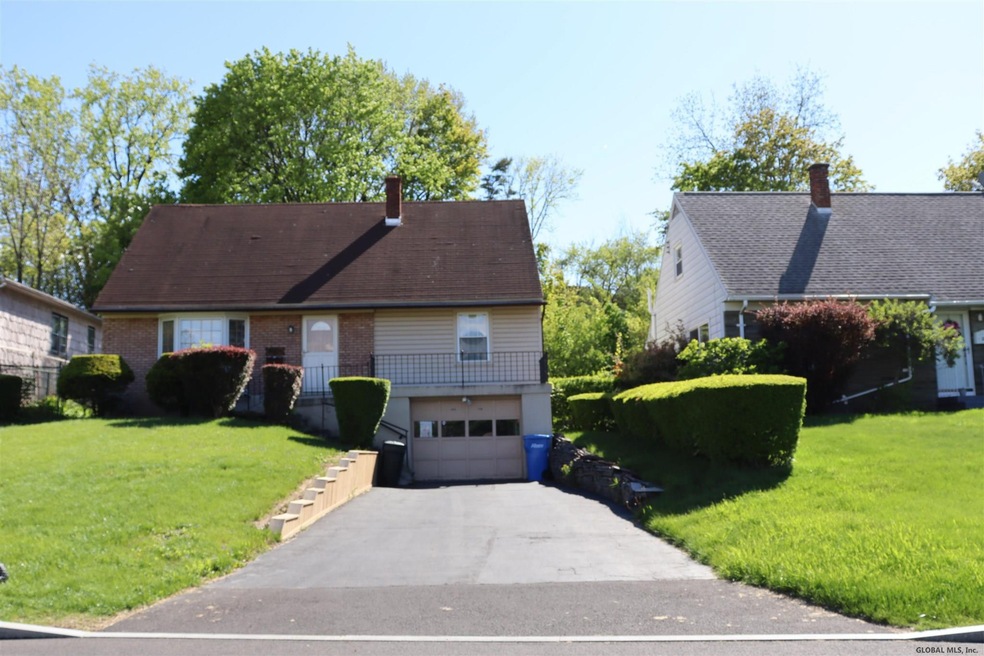 204 Woodlawn Ave, Albany, NY 12208 - photo 1