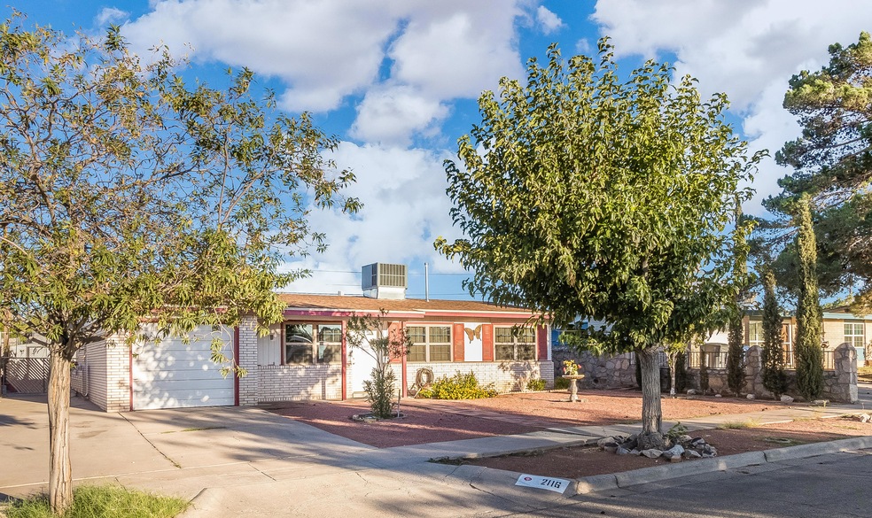 2116 Escarpa Dr, El Paso, TX 79935 - photo 1