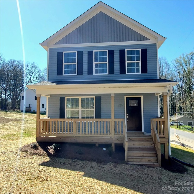 1607 3rd St, Statesville, NC 28677 - photo 1