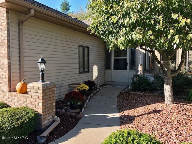 2199 Jonathan Ct SW unit 65, Byron Center, MI 49315 - photo 1