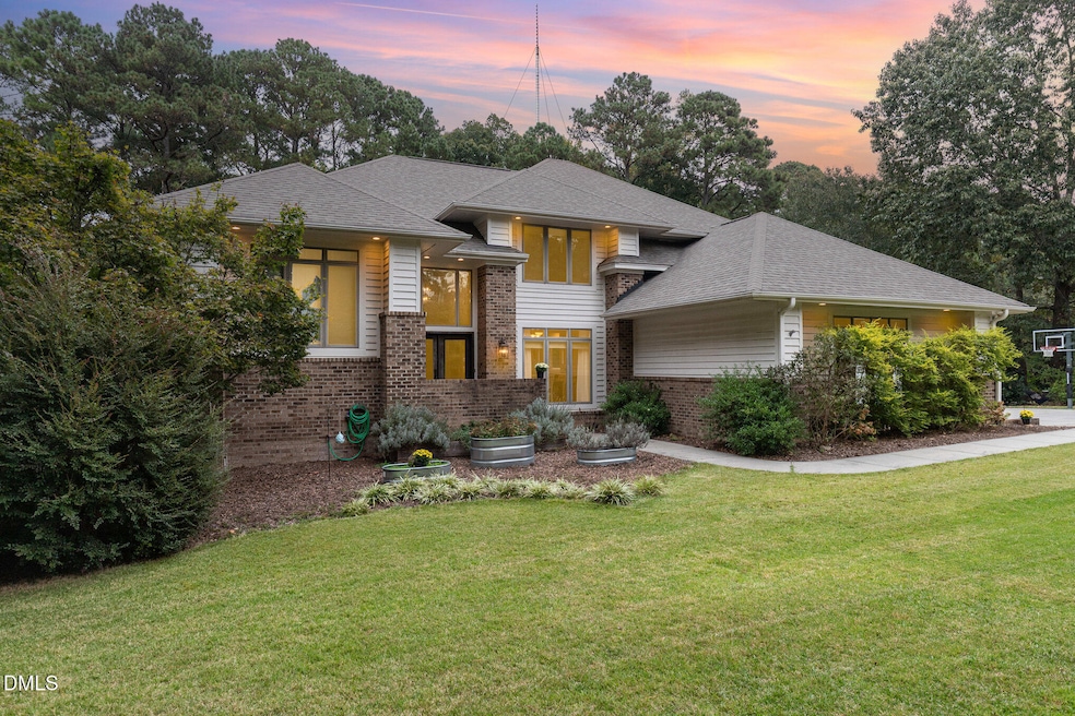 3505 Knightshire Dr, Apex, NC 27539 - photo 1