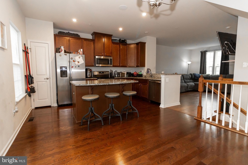 5694 River Shark Ln, Waldorf, MD 20602 - photo 1