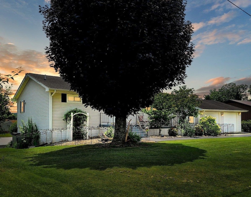 4752 Barton Dr, Dublin, VA 24084 - photo 1