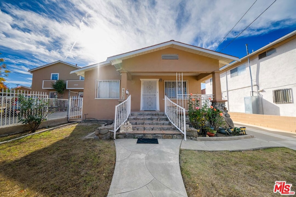 Sold $991,620 • Co-Listing Agent