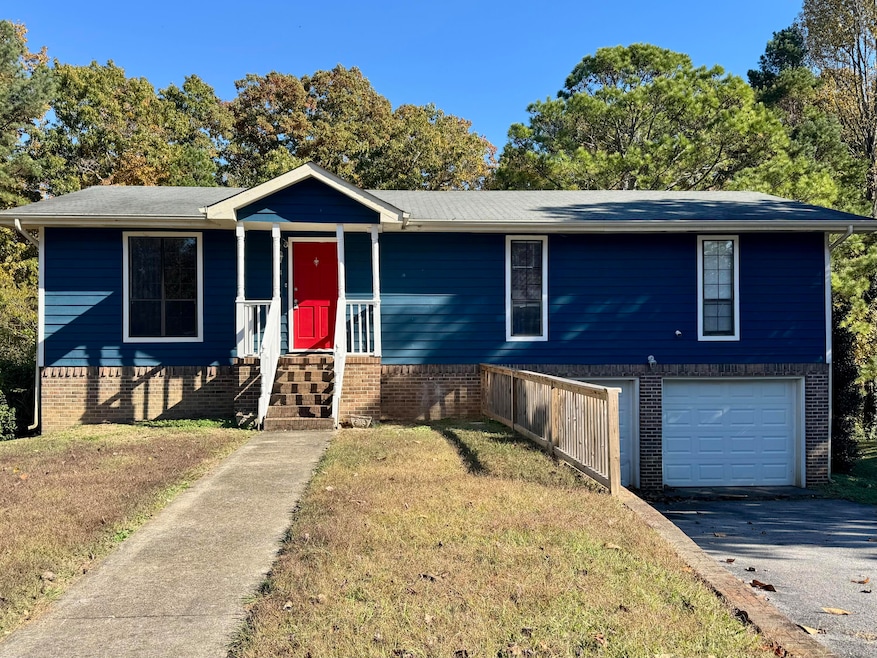 54 Crest Cir, Ringgold, GA 30736 - photo 1