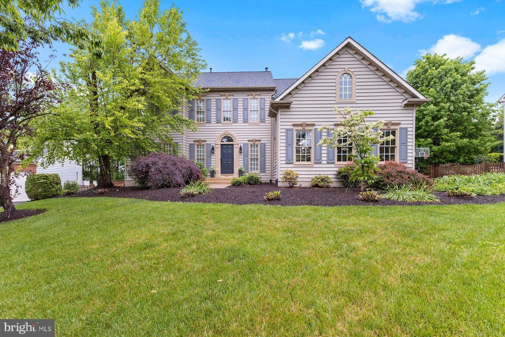 10204 Buckmeadow Ln, Damascus, MD 20872 - photo 1