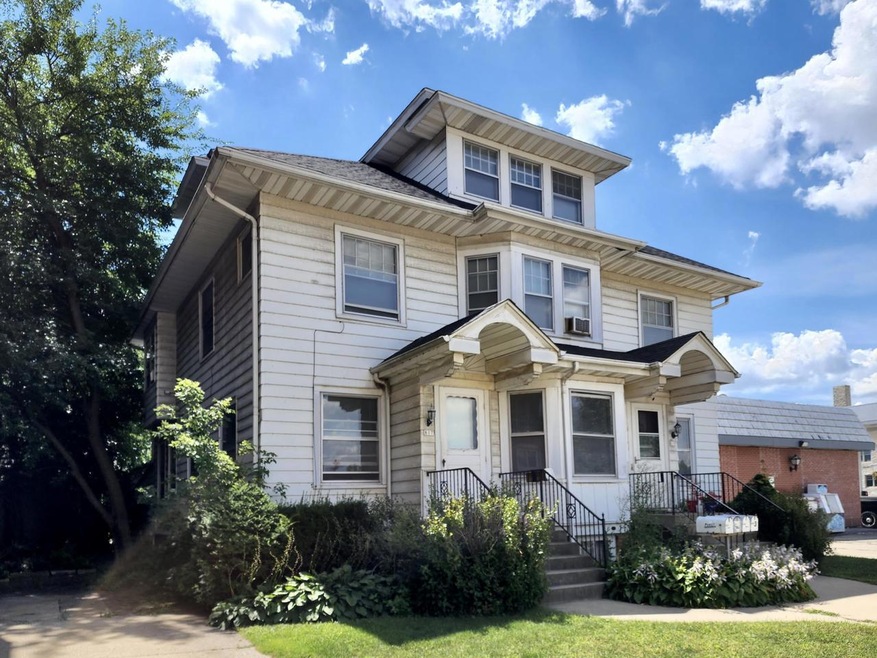 819 60th St, Kenosha