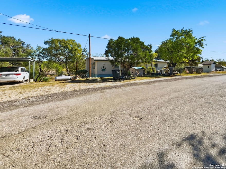 1000 Lakeshore Ln, Bandera, TX 78003 - photo 1
