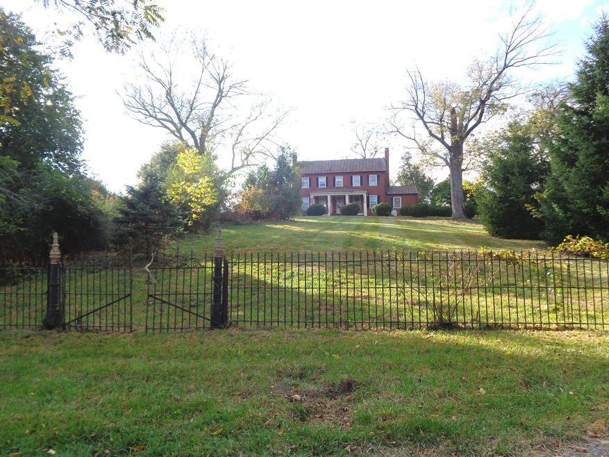 2258 Raphine Road front