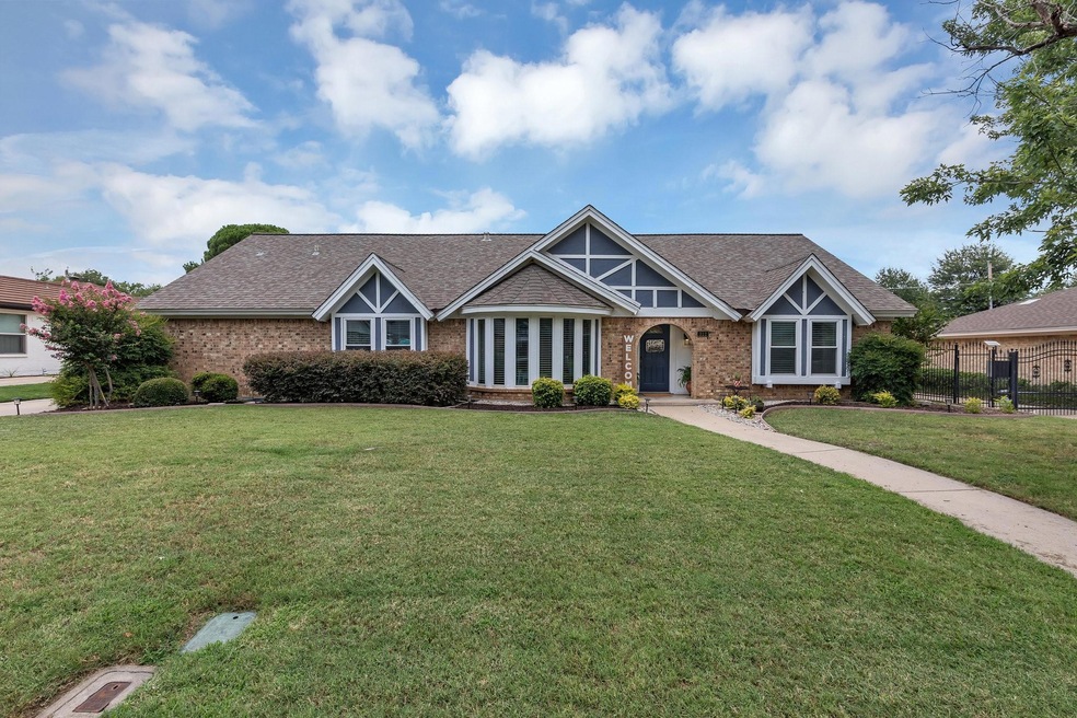 Sold • Co-Listing Agent