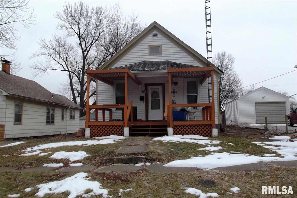 417 6th St, Lincoln, IL 62656 - photo 1