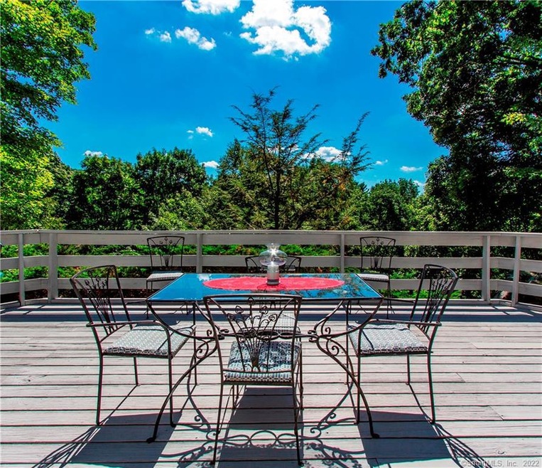 34 Twixt Hills Rd, Ridgefield, CT 06877 - photo 1