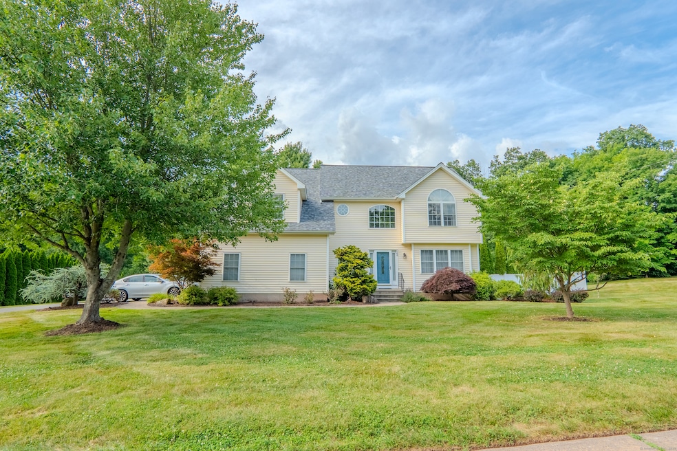 148 Evergreen Rd, Cromwell, CT 06416 - photo 1