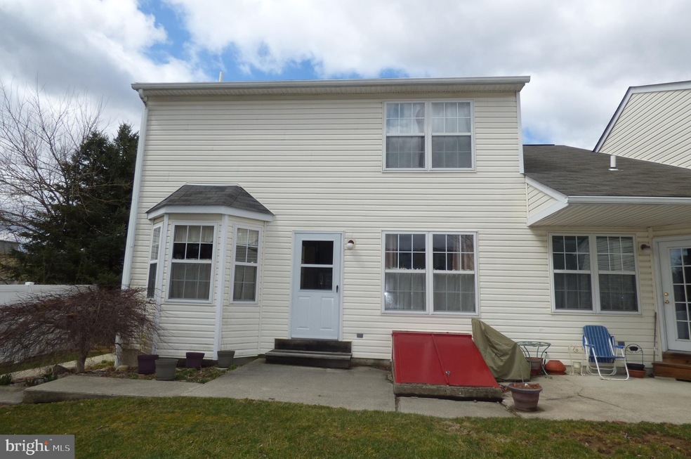 127 N 4th St, Bally, PA 19503 - photo 1