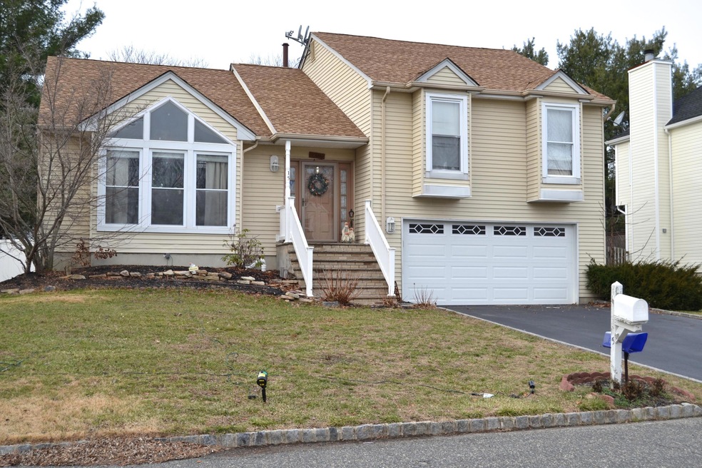 15 Cattail, Howell, NJ