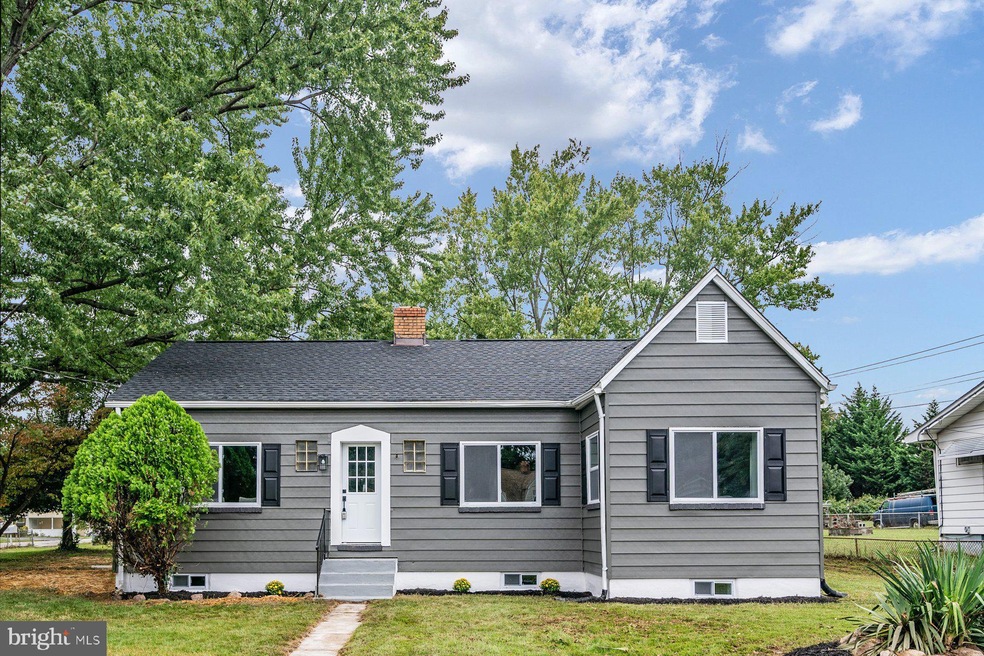 1237 Rock Hill Rd, Pasadena, MD 21122 - photo 1