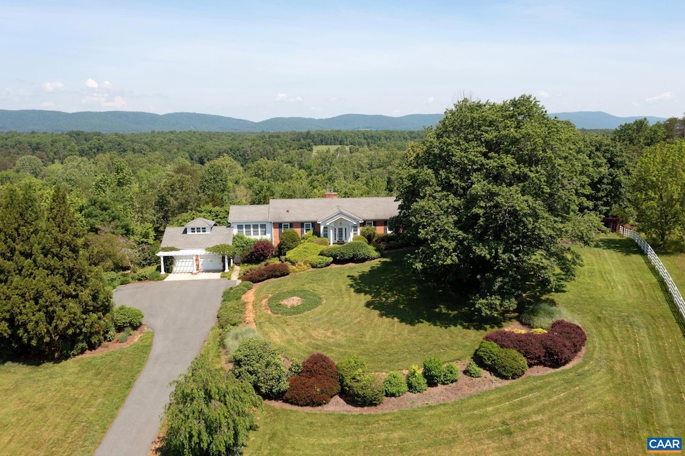 843 Campbell Rd, Keswick, VA 22947 - photo 1