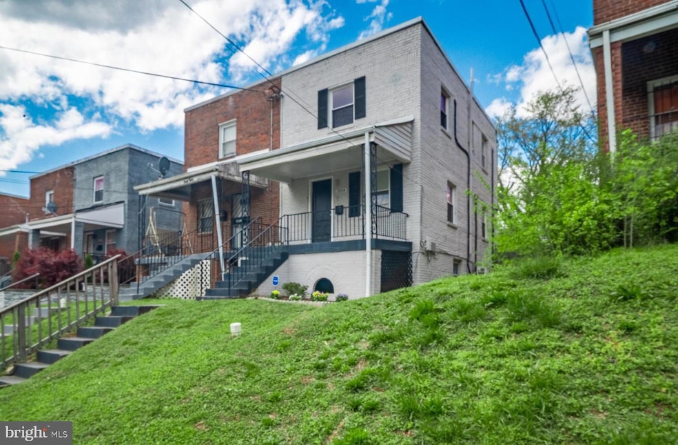 2014 Savannah Place SE, Washington, DC 20020 - photo 1