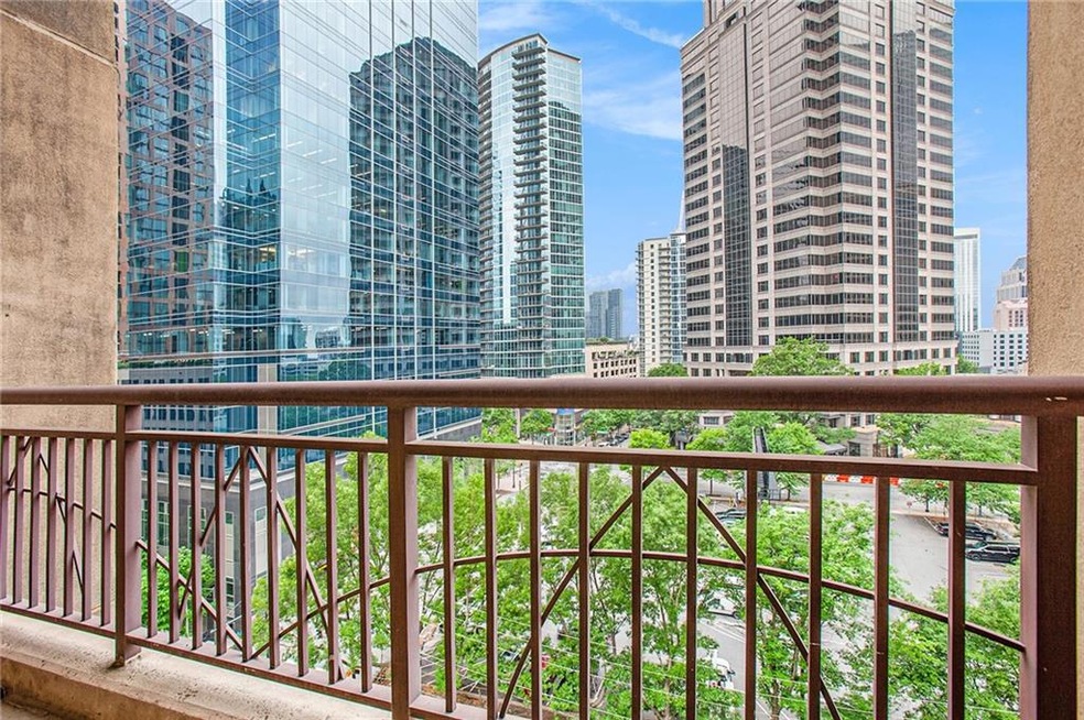 919 Balcony with an amazing unobstructive  view of