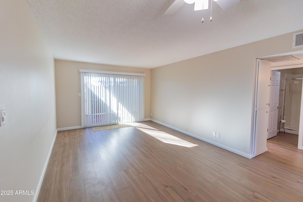 6721 E Mcdowell Rd unit 304, Scottsdale, AZ 85257 - photo 1