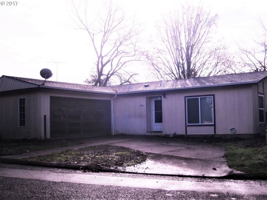 285 W 9th St, Lafayette, OR 97127 - photo 1