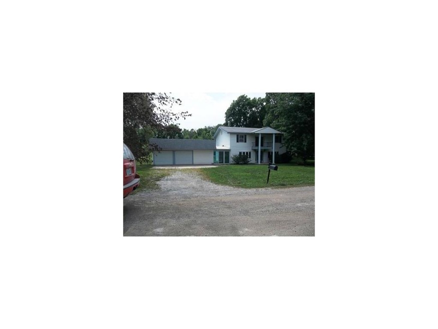 19130 S Sunray Dr, Spring Hill, KS 66083 - photo 1