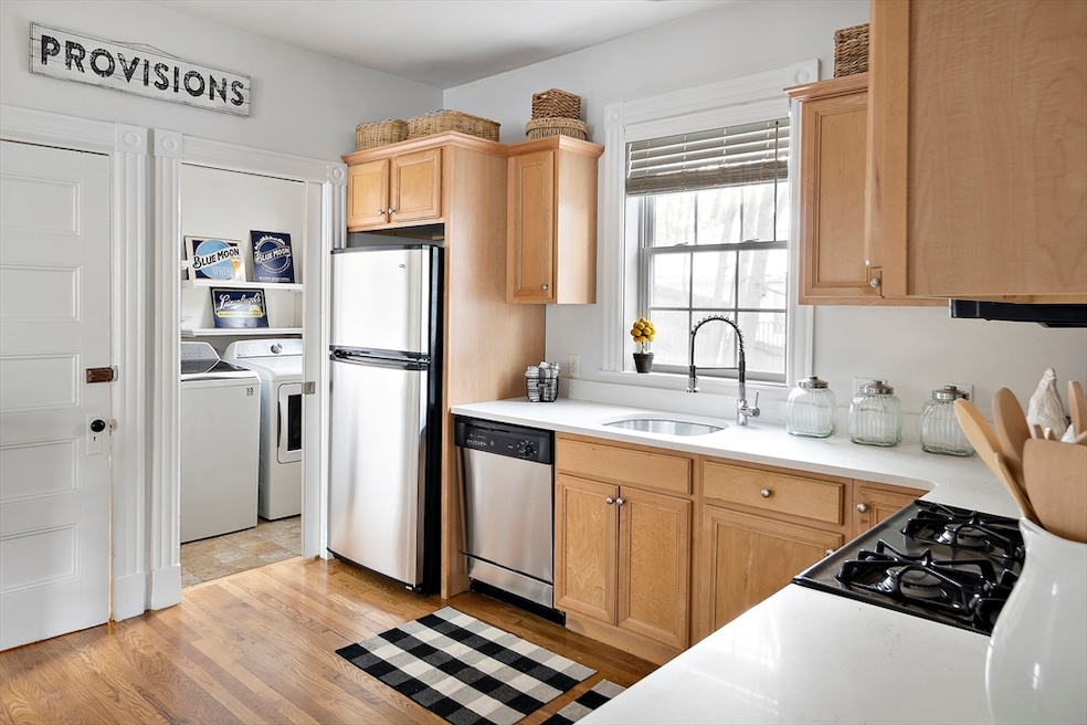 128 Paul Revere Rd unit 2, Arlington, MA 02476 - photo 1