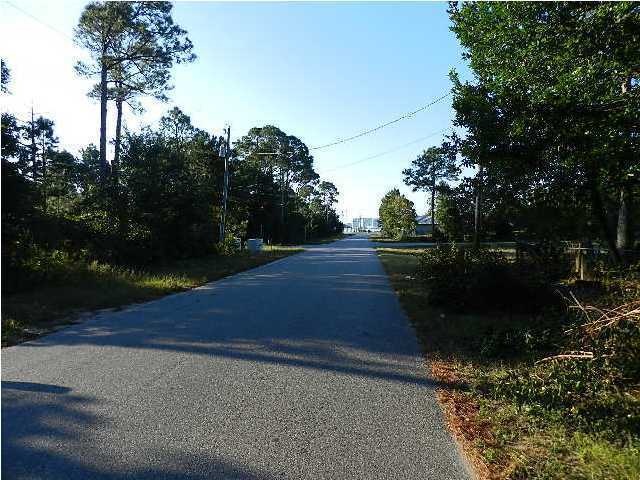 1863 Presidio St, Navarre, FL 32566 - photo 1