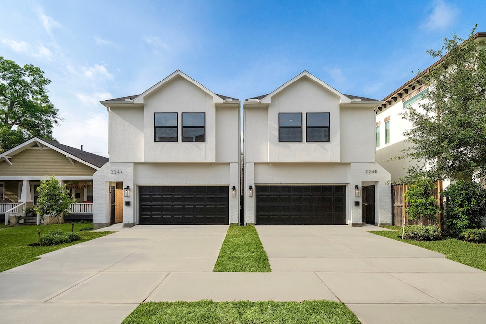 6009 Tyne St unit B, Houston, TX 77007 - photo 1