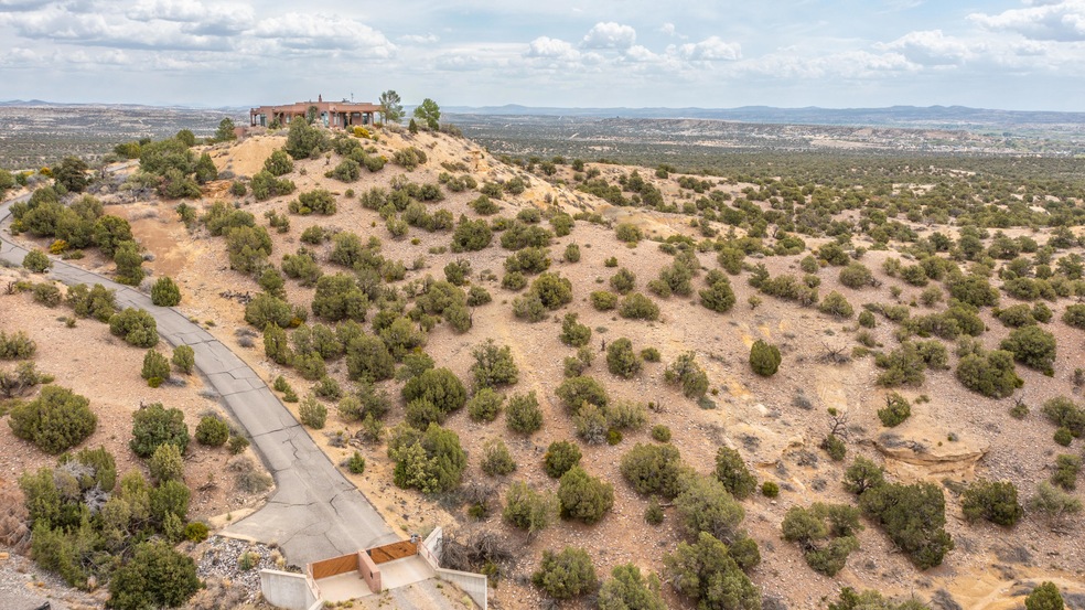 6110 San Marcos Dr, Farmington, NM 87402 - photo 1