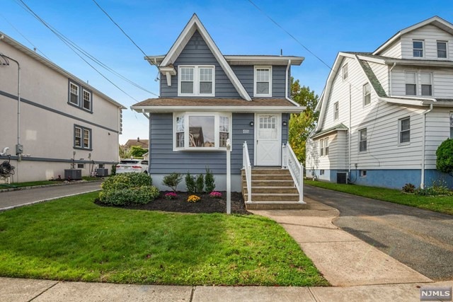 486 5th Ave, Lyndhurst, NJ 07071 - photo 1