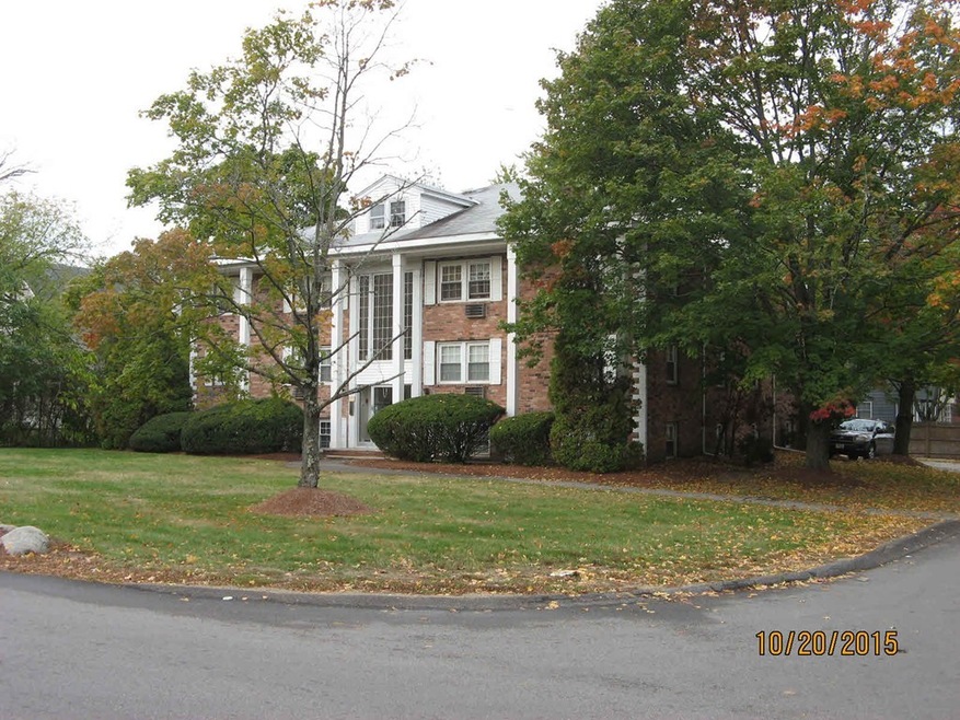 53 N Billerica Rd unit 8, Lowell, MA 01852 - photo 1