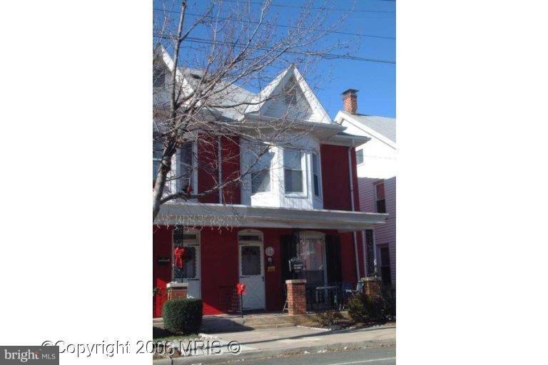 35 West Side Ave, Hagerstown, MD 21740 - photo 1