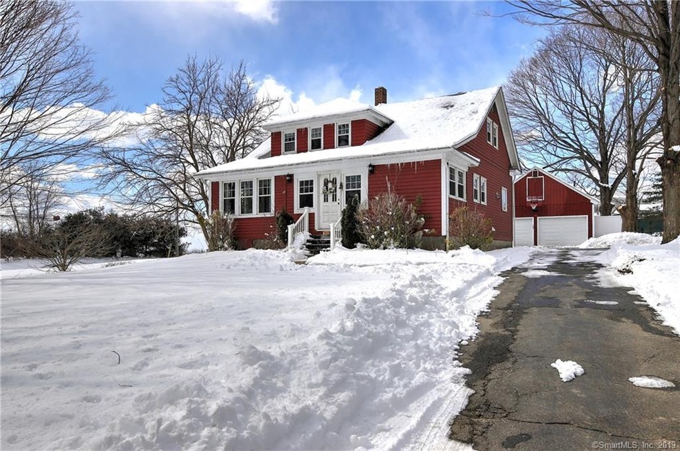 699 Daniels Farm Rd, Trumbull, CT 06611 - photo 1