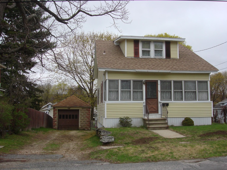 42 Elmhurst Ave, Pittsfield, MA 01201