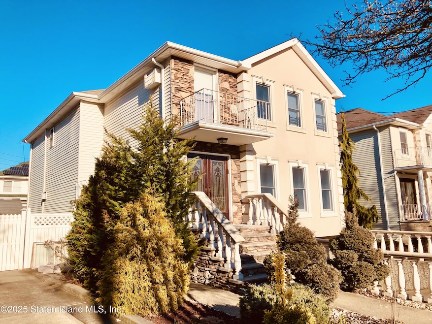 115 JEANETTE AVE-THE HOUSE