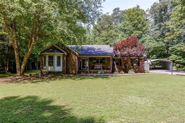 One level home with 2 car side entry garage, invit