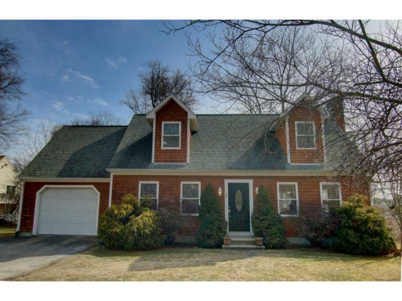 27 Algonquin Trail, Narragansett, RI 02882 - photo 1