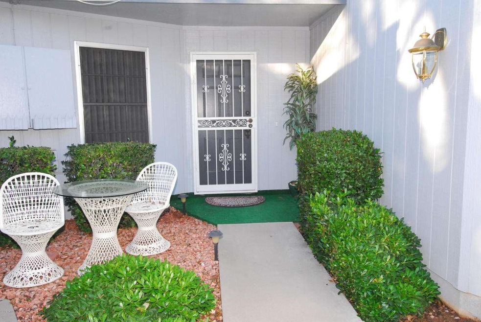 17452 N Boswell Blvd, Sun City, AZ 85373 - photo 1