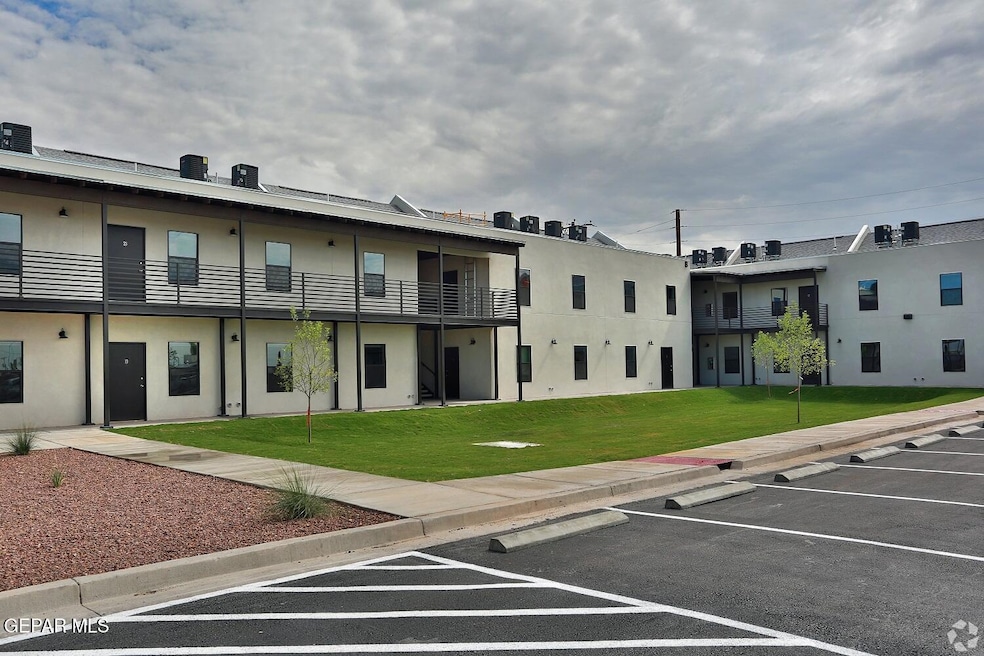 1061 Ranger St unit 11, El Paso, TX 79907 - photo 1