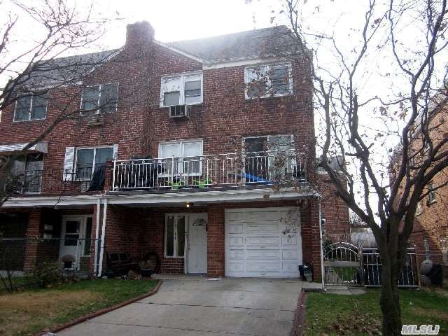 16314 Booth Memorial Ave, Fresh Meadows, NY 11365 - photo 1